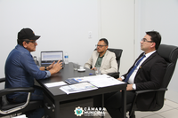 Vereador Milton recebe representantes do sindicato e discute projetos para servidores públicos