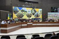 Vereadores discutem projetos em 7ª Sessão Ordinária do ano